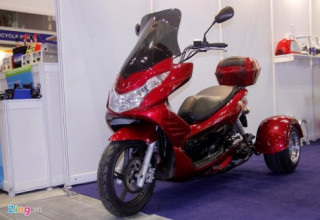 Honda PCX nhái của Trung Quốc tại Sài Gòn