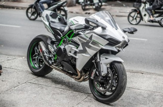 Kawasaki Ninja H2 cực đẹp trong bộ áo mới tại Sài Gòn