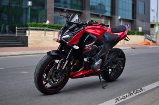 Kawasaki Z800 phiên bản màu đỏ độ khủng của biker Việt