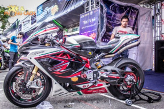 MV Agusta F4 RR độ khoảng 500 triệu đồng tại VMF 2015