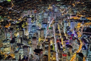 Ngắm các thành phố lớn rực ánh đèn từ độ cao 2.000m
