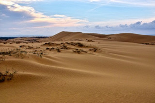 Những đồi cát nổi tiếng ở miền Trung