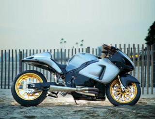 Suzuki Hayabusa - ‘chim ưng’ thêm sức mạnh