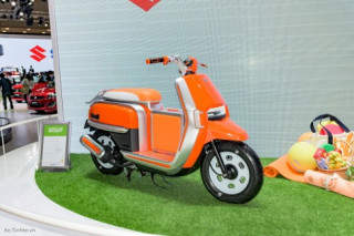 Suzuki Hustler Scoot mẫu xe tay ga 50 phân khối độc đáo