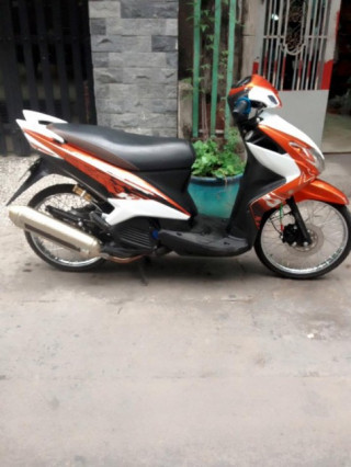 Yamaha luvias độ nhẹ pô xăng lửa