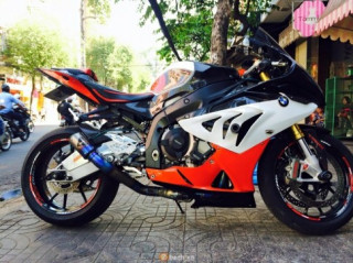 BMW S1000RR bản độ đậm chất thể thao