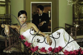 Áo cưới Lê Huy khuyến mãi phí dịch vụ