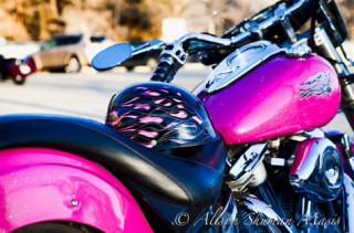 Bộ sưu tập những chiếc siêu mô tô màu hồng cực kì dễ thương của nữ biker