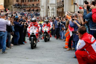 Ducati làm nóng chặng 6 giải đua MotoGP 2015 tại Ý