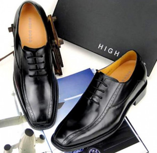 Giày cao High Boss - sánh đôi hạnh phúc