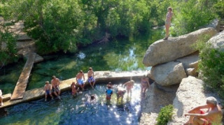 Jacob’s Well, điểm lặn nguy hiểm nhất Texas