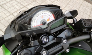 Kawasaki Z300 đầu tiên giá 149 triệu đồng tại Việt Nam