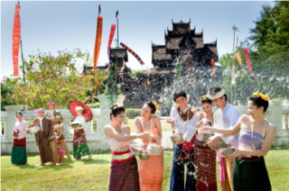 Lễ hội té nước tại Thái Lan và Campuchia