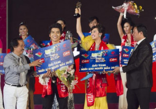 Nam Thành đoạt giải Ngôi sao Người mẫu 2011