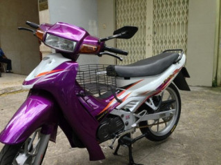 Satria R trắng tím chất chơi và phong cách