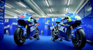 Sự trở lại của đội đua Suzuki trên đường đua MotoGP 2015