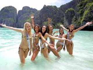 Thí sinh Miss Universe thăm Phuket