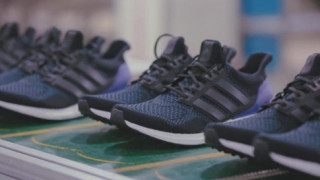 Ultra Boost - giày chạy bộ mới của Adidas