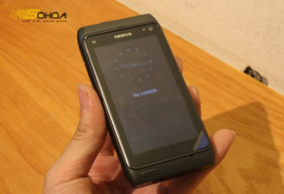 5 chiếc Nokia N8 đầu tiên về VN