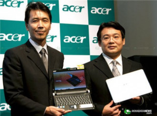 Acer Aspire One là netbook chạy Windows 7