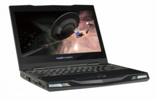 Alienware M11X chơi game với màn hình nhỏ