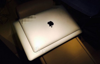 Ảnh đầu tiên được cho là MacBook Air bản 12 inch