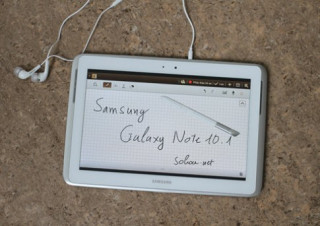 Ảnh Galaxy Note 10.1 chính hãng sắp bán ở VN