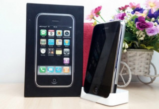 Ảnh iPhone 2G hàng độc chưa kích hoạt ở Việt Nam