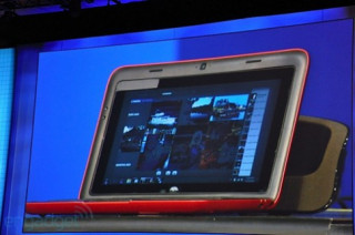 Ảnh thực tế netbook - tablet của Dell