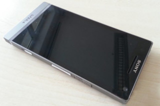 Ảnh thực tế Xperia SL