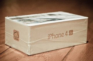 Apple bán iPhone 4S bản quốc tế tại Mỹ