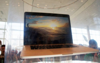 Apple sửa lỗi trackpad trên MacBook Pro 2012