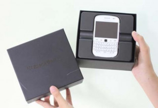 BlackBerry cao cấp nhất bản màu trắng tại Việt Nam
