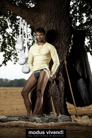 BST underwear “Shepherd” mạnh mẽ và sexy từ Modus Vivendi