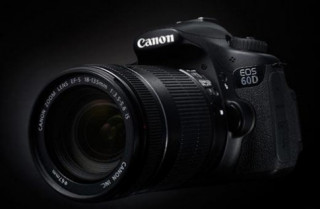 Canon 60D về VN sẽ có giá 26,9 triệu