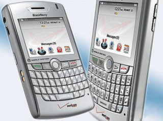 Cơ hội sở hữu Blackberry Verizon giá 1,3 triệu đồng