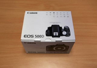‘Đập hộp’ Canon EOS 500D
