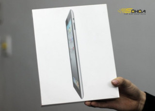 ‘Đập hộp’ iPad 2 tại Hà Nội