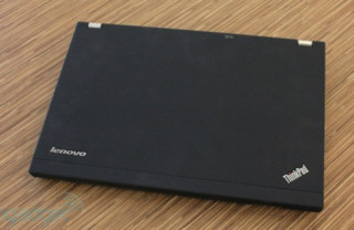 ‘Đập hộp’ Lenovo ThinkPad X220