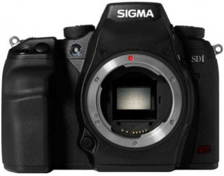 DSLR 46 triệu điểm ảnh của Sigma