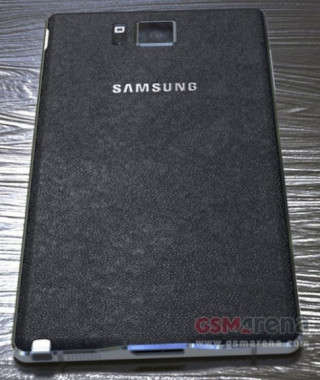 Galaxy Note 4 lộ diện với khung kim loại vuông vức