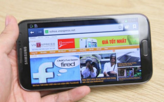 Galaxy Note II có mặt ở Hà Nội với giá 17 triệu đồng