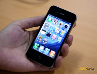 Giá iPhone 4 xách tay lại vượt 20 triệu