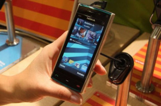 Giá Nokia X6 ở VN có thể rẻ hơn 12,5 triệu đồng