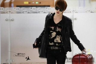 Gu thời trang sân bay đa phong cách của Jae Joong (JYJ)