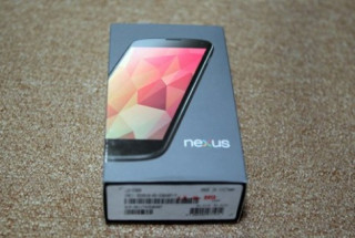Hình ảnh Nexus 4 chính hãng tại Việt Nam