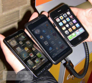 HTC HD2 - ‘sát thủ’ iPhone số một