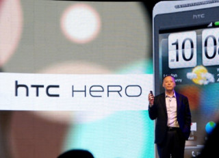 HTC Hero bắt đầu được bán