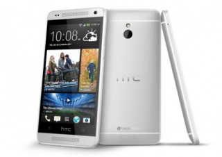 HTC One Mini đọ dáng cùng bản gốc