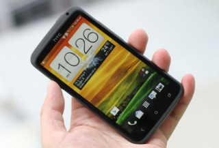 HTC One X không tai nghe Beats giá 15,3 triệu